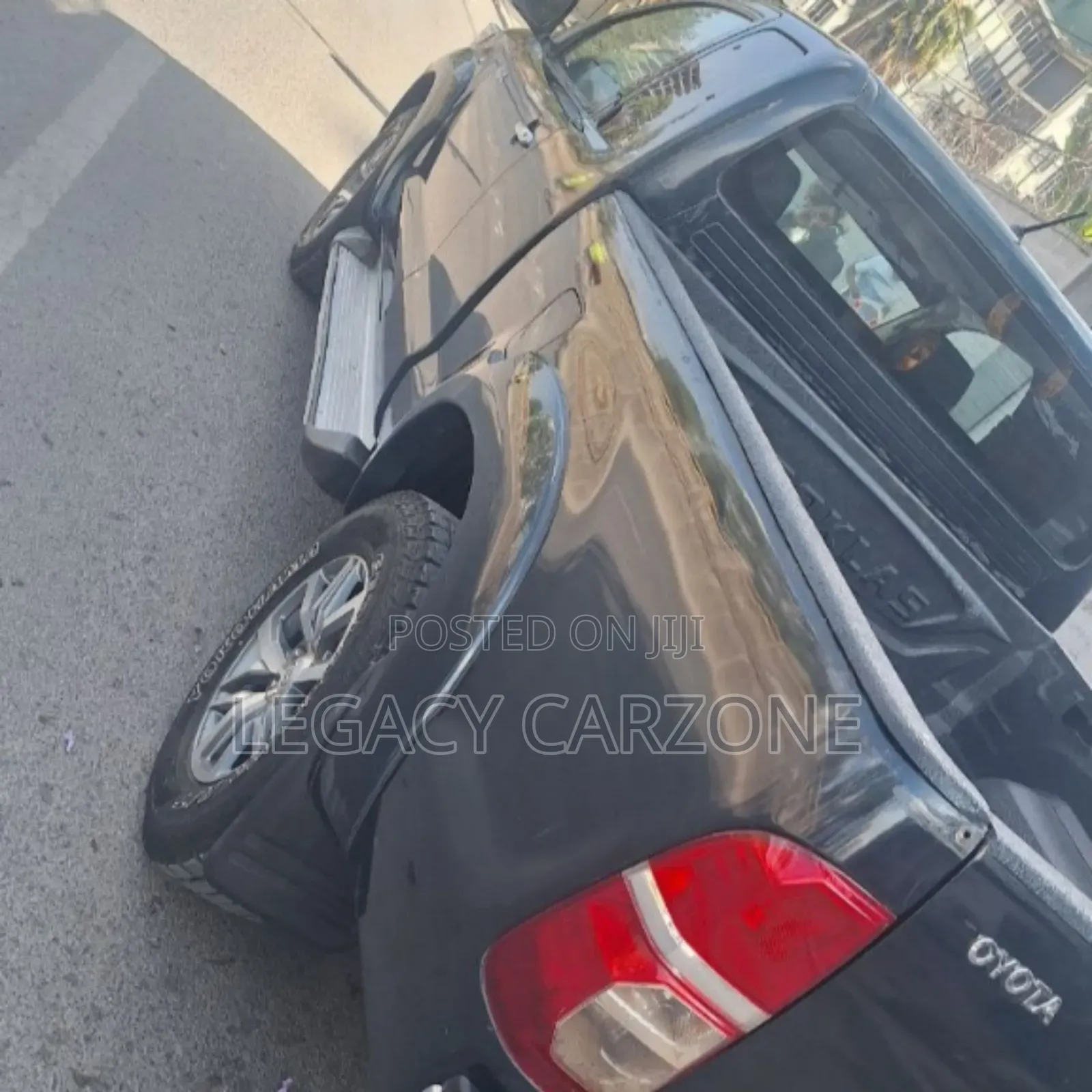 Toyota Hilux 2014 Green