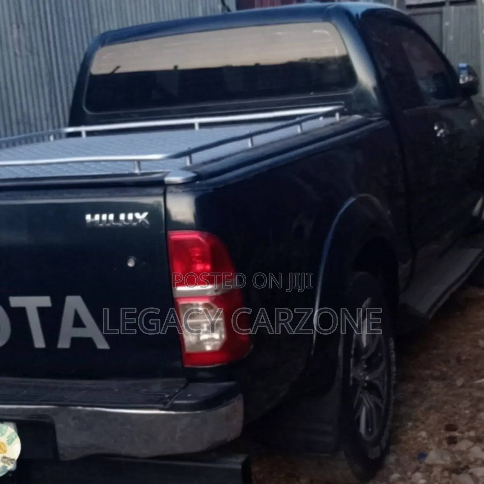 Toyota Hilux 2014 Green