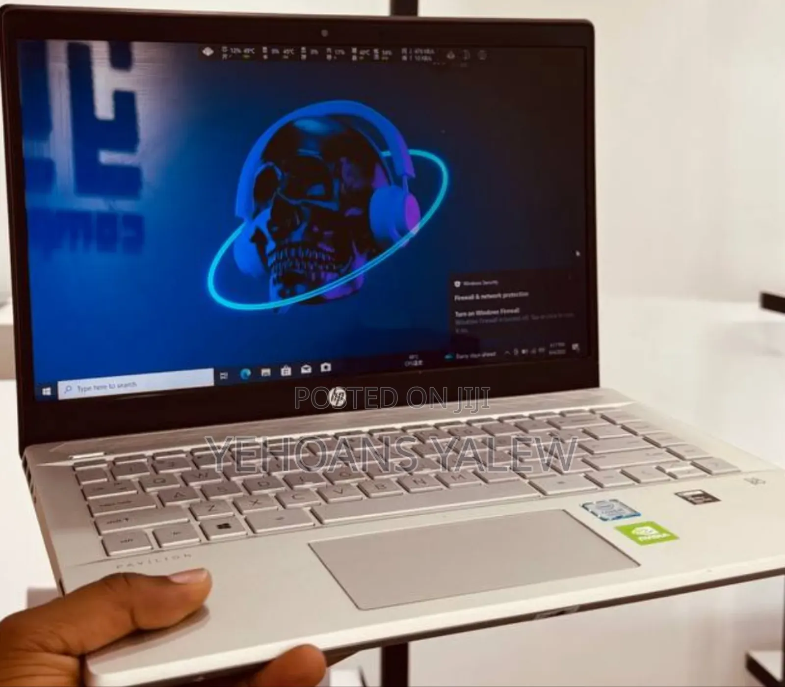 New Laptop HP Pavilion 14 8GB Intel Core i5 SSD 256GB