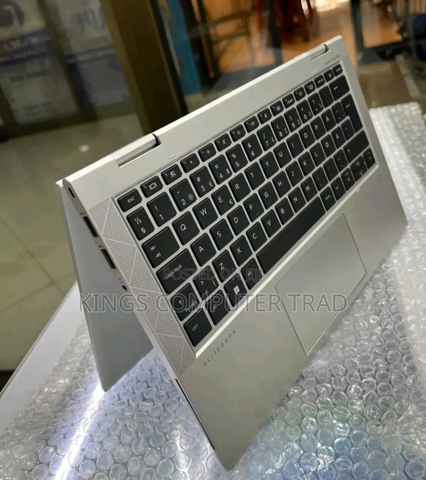 New Laptop HP EliteBook 830 16GB Intel Core i7 SSD 512GB