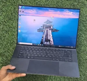 New Laptop Dell XPS 15 16GB Intel Core i7 SSD 512GB