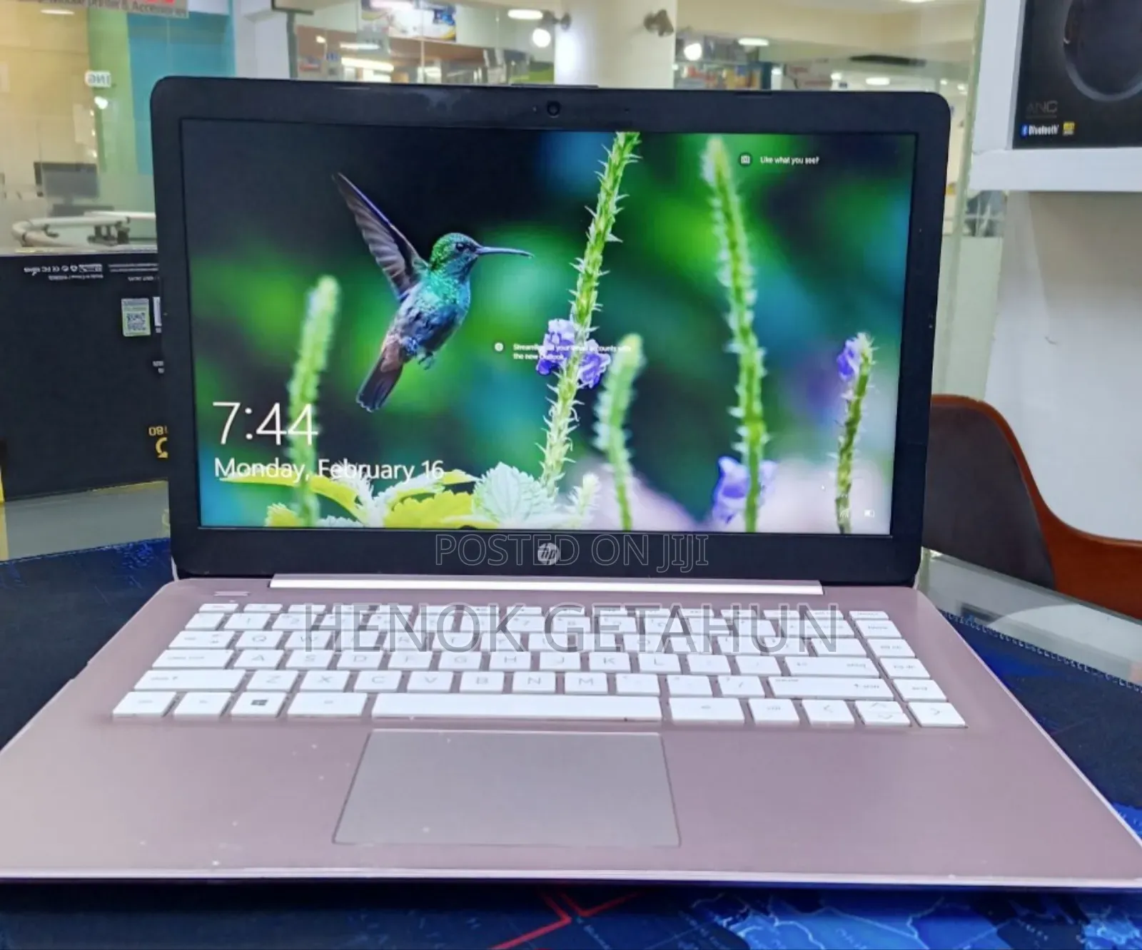 New Laptop HP Stream 14 8GB SSD 72GB