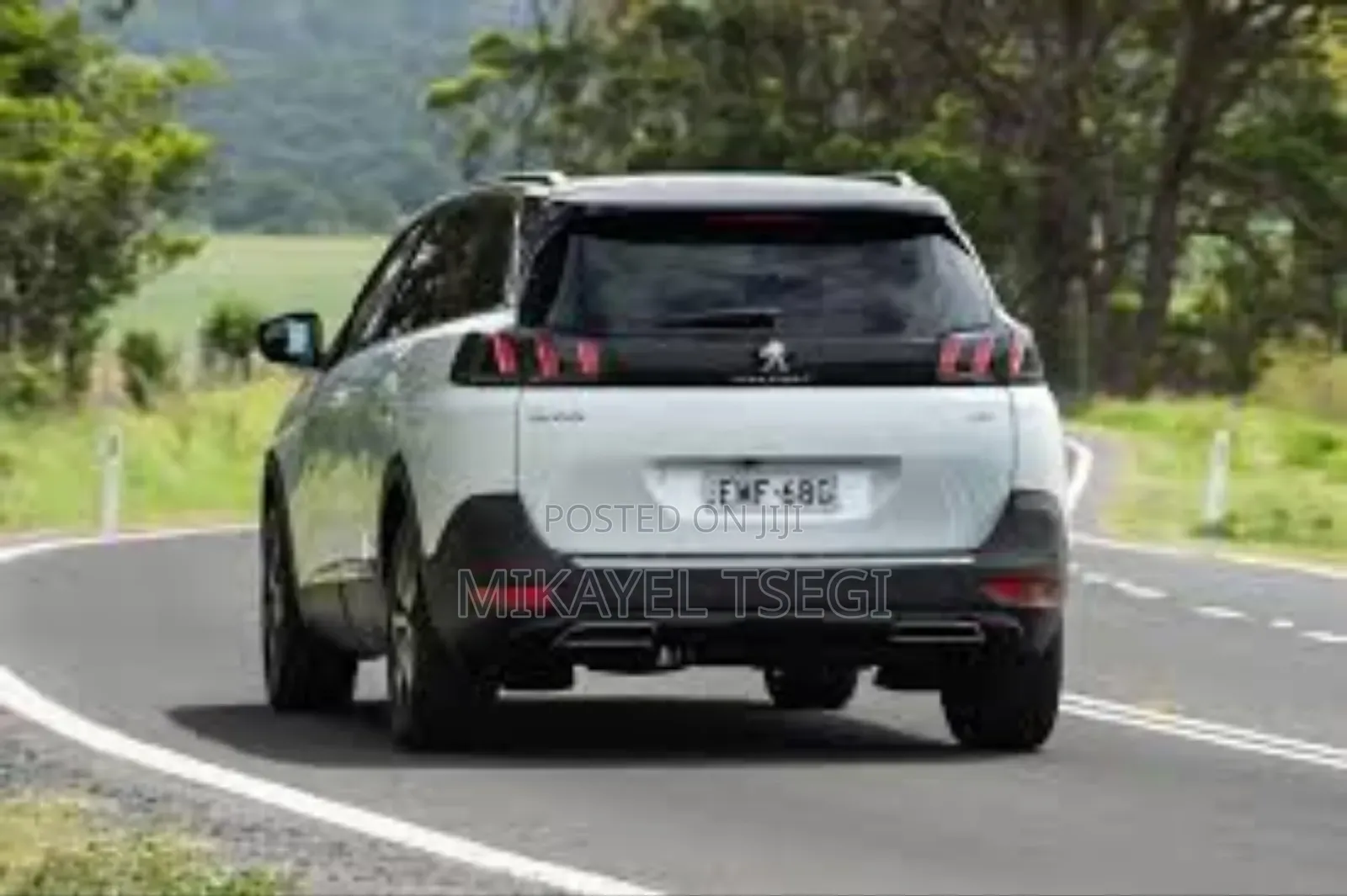 Peugeot 5008 2021 White