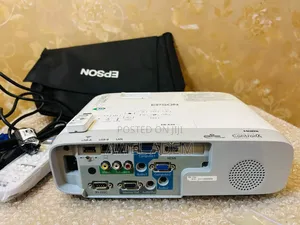 Epson Eb- X39 Projector Hdmi Xga 3500 Lumens / 15,000:1 Contrast