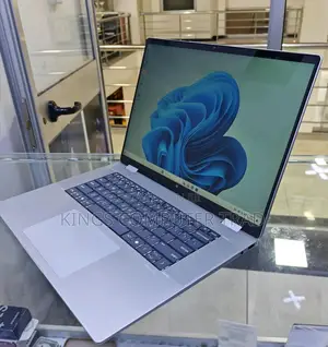 New Laptop HP Envy x360 16GB Intel Core Ultra 5 SSD 512GB