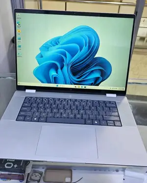 New Laptop HP Envy x360 16GB Intel Core Ultra 5 SSD 512GB