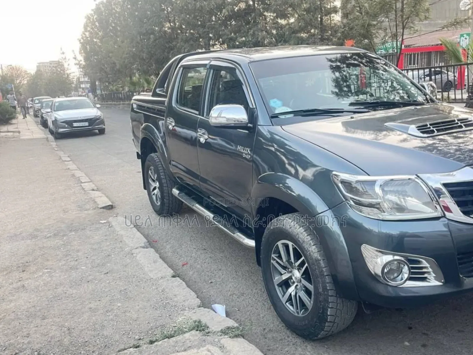 Toyota Hilux 2010 Gray