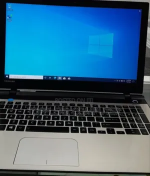 New Laptop Toshiba Satellite C55 8GB Intel Core i5 SSD 750GB