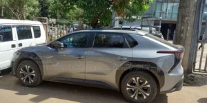 Toyota bZ4X 2023 Gray