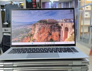 New Laptop HP Spectre 16GB Intel SSD 512GB