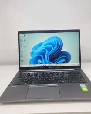 New Laptop HP ZBook Firefly 14 G7 16GB Intel Core i7 SSD 512GB