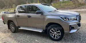 Toyota Hilux 2019 Purple