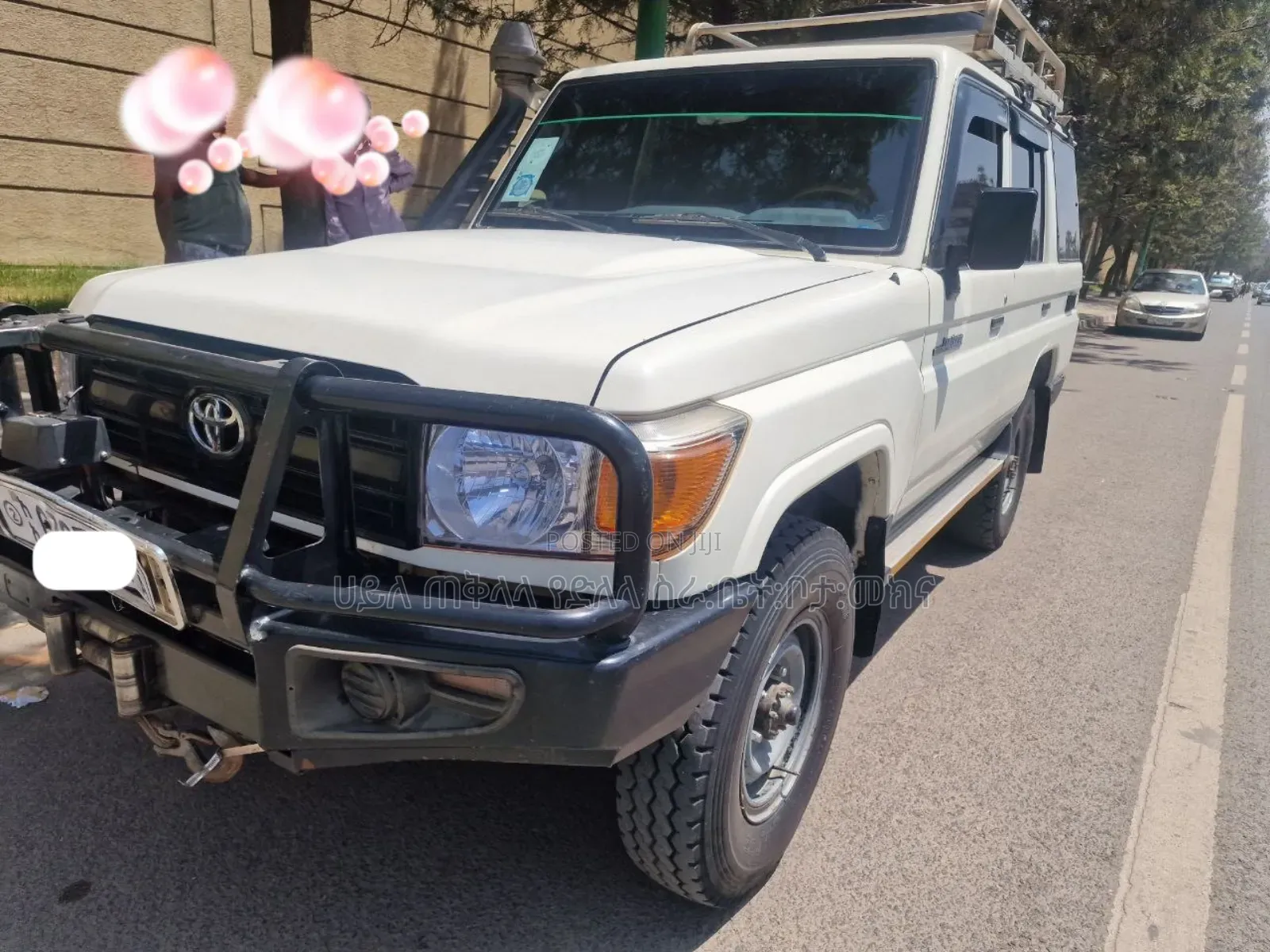 Toyota Land Cruiser 2017 White