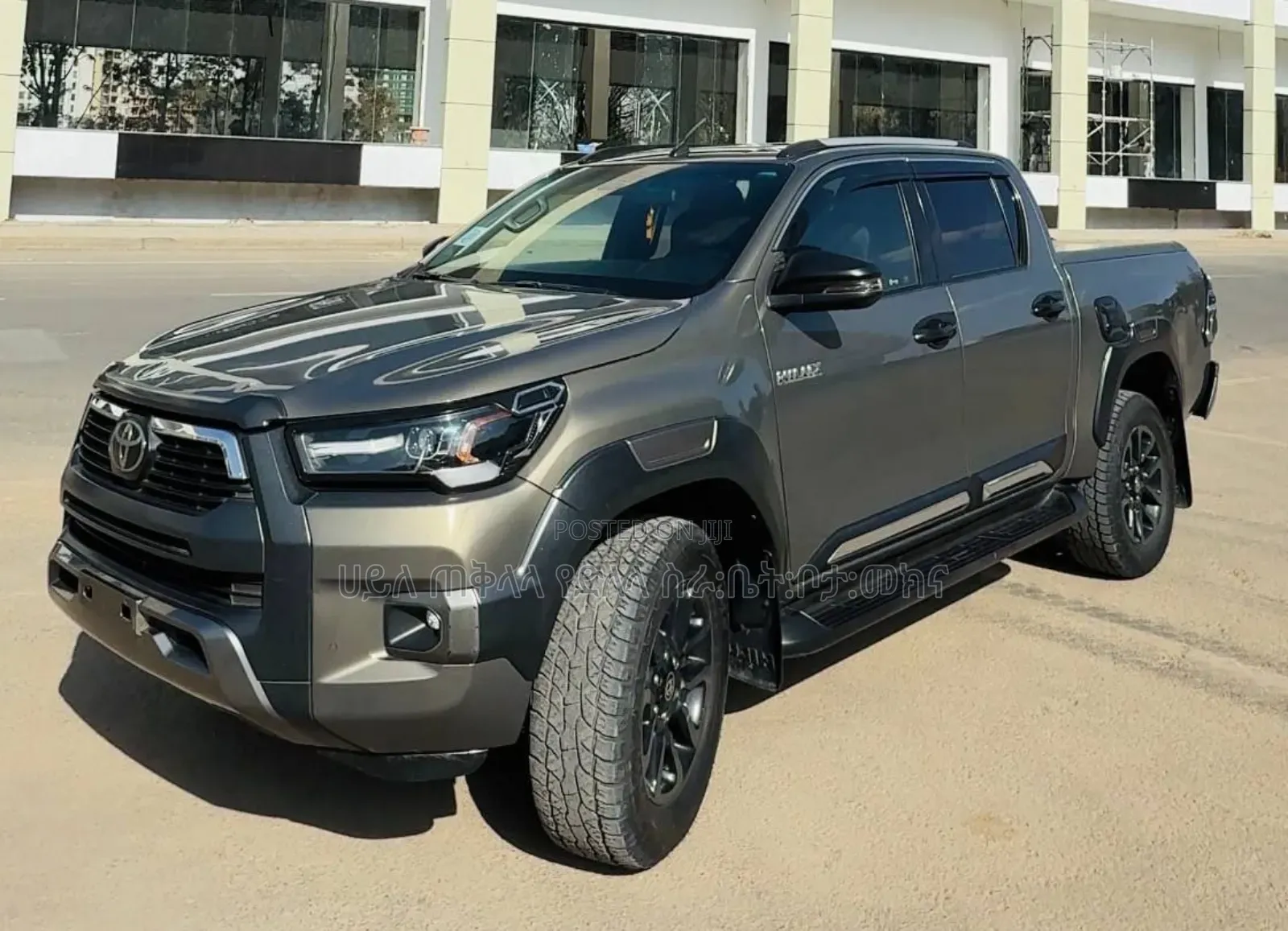 Toyota Hilux 2021 Gray