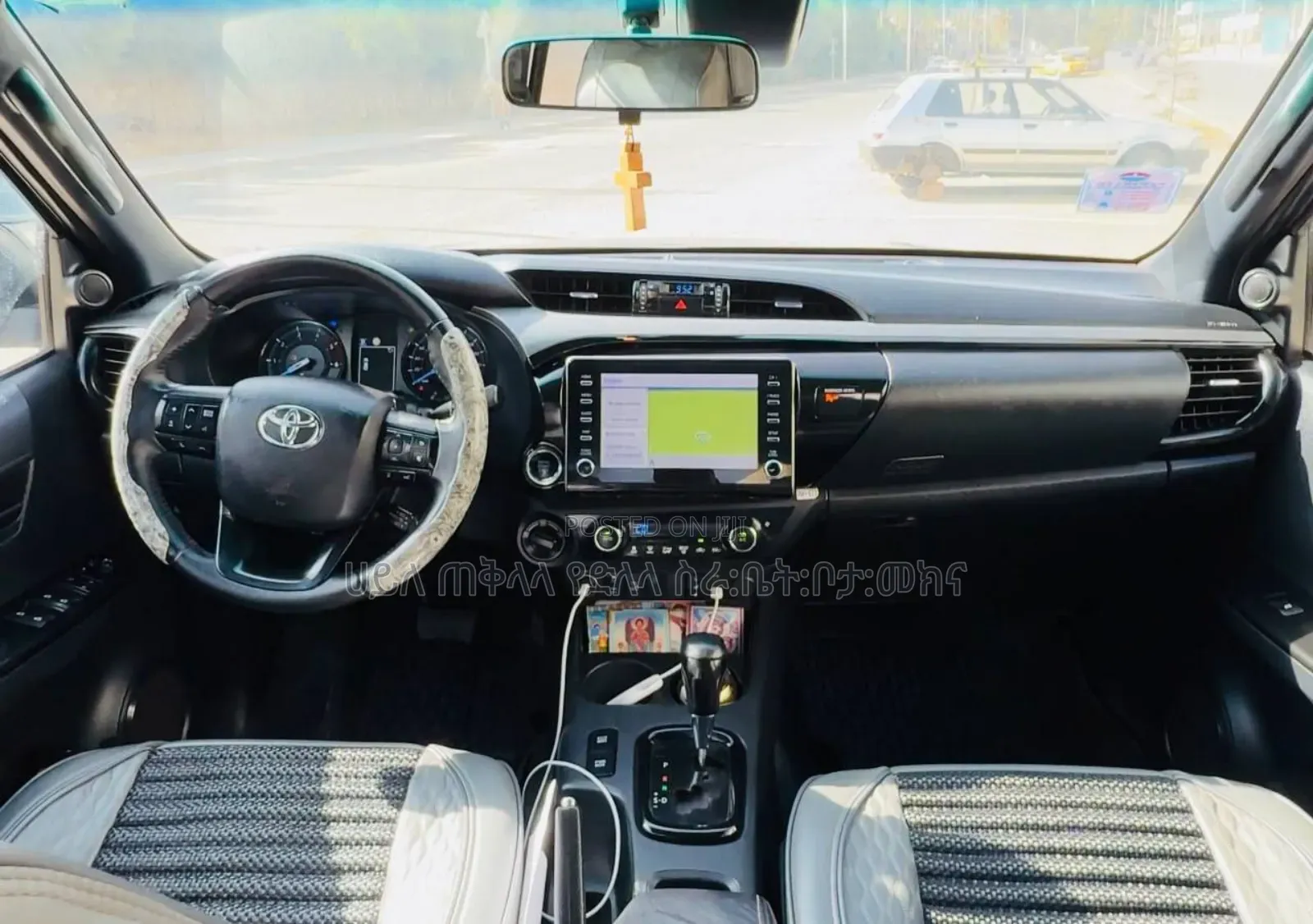 Toyota Hilux 2021 Gray