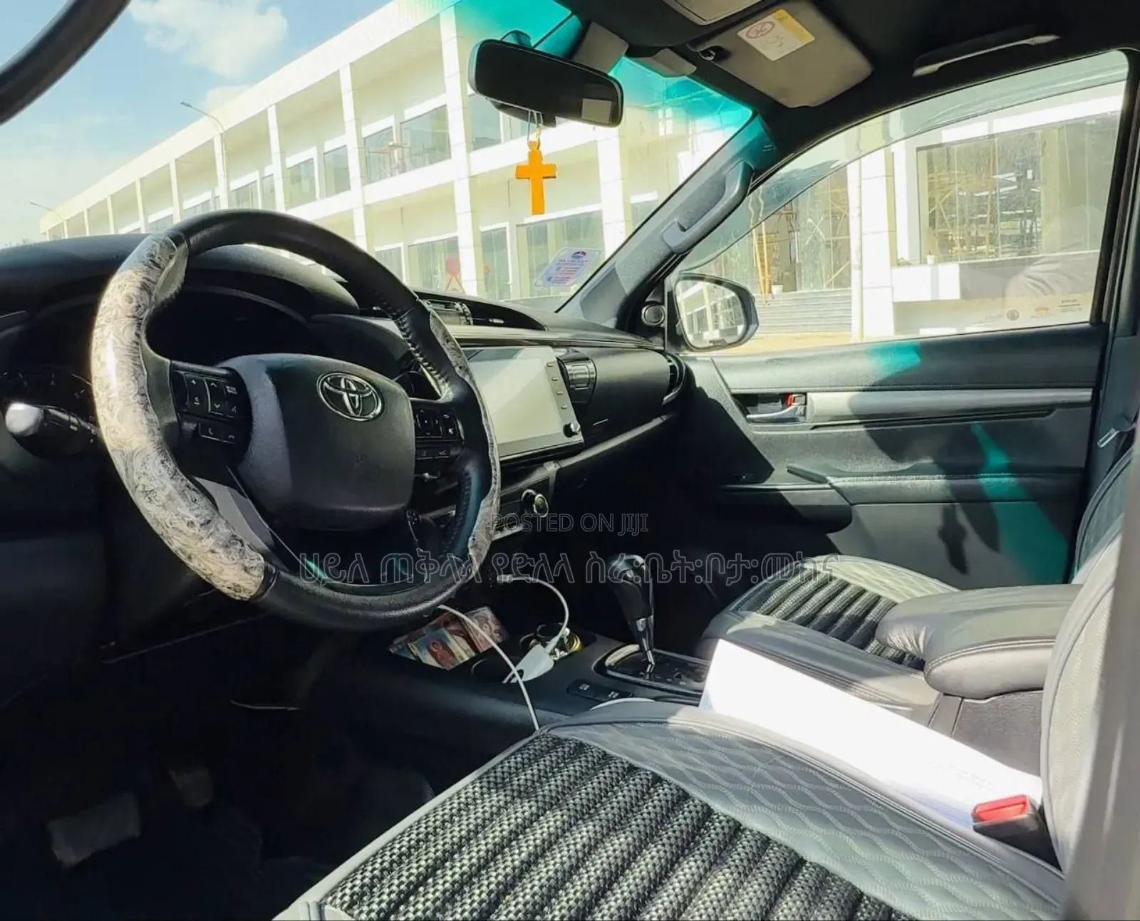 Toyota Hilux 2021 Gray