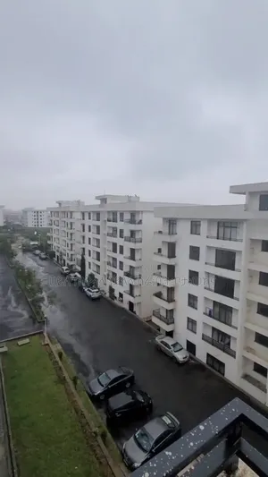 Furnished 3bdrm Apartment in Nohi Real State, Yeka for sale