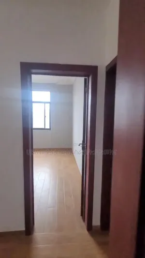 Furnished 3bdrm Apartment in Nohi Real State, Yeka for sale