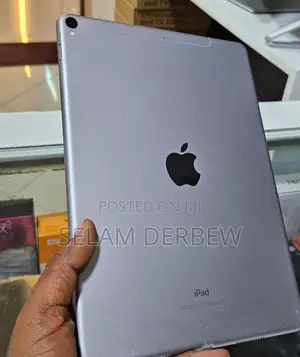 New Apple iPad Air 64 GB
