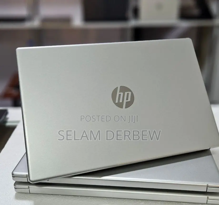 New Laptop HP Stream Notebook 16GB Intel Core i5 SSD 512GB