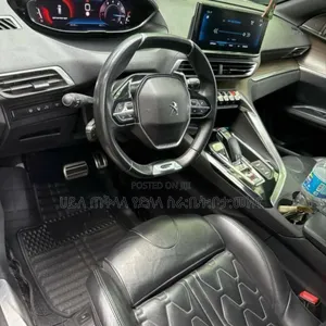 Peugeot 5008 2022 White