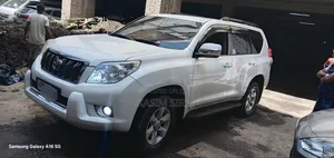 Toyota Land Cruiser Prado 2.7 i 2013 White
