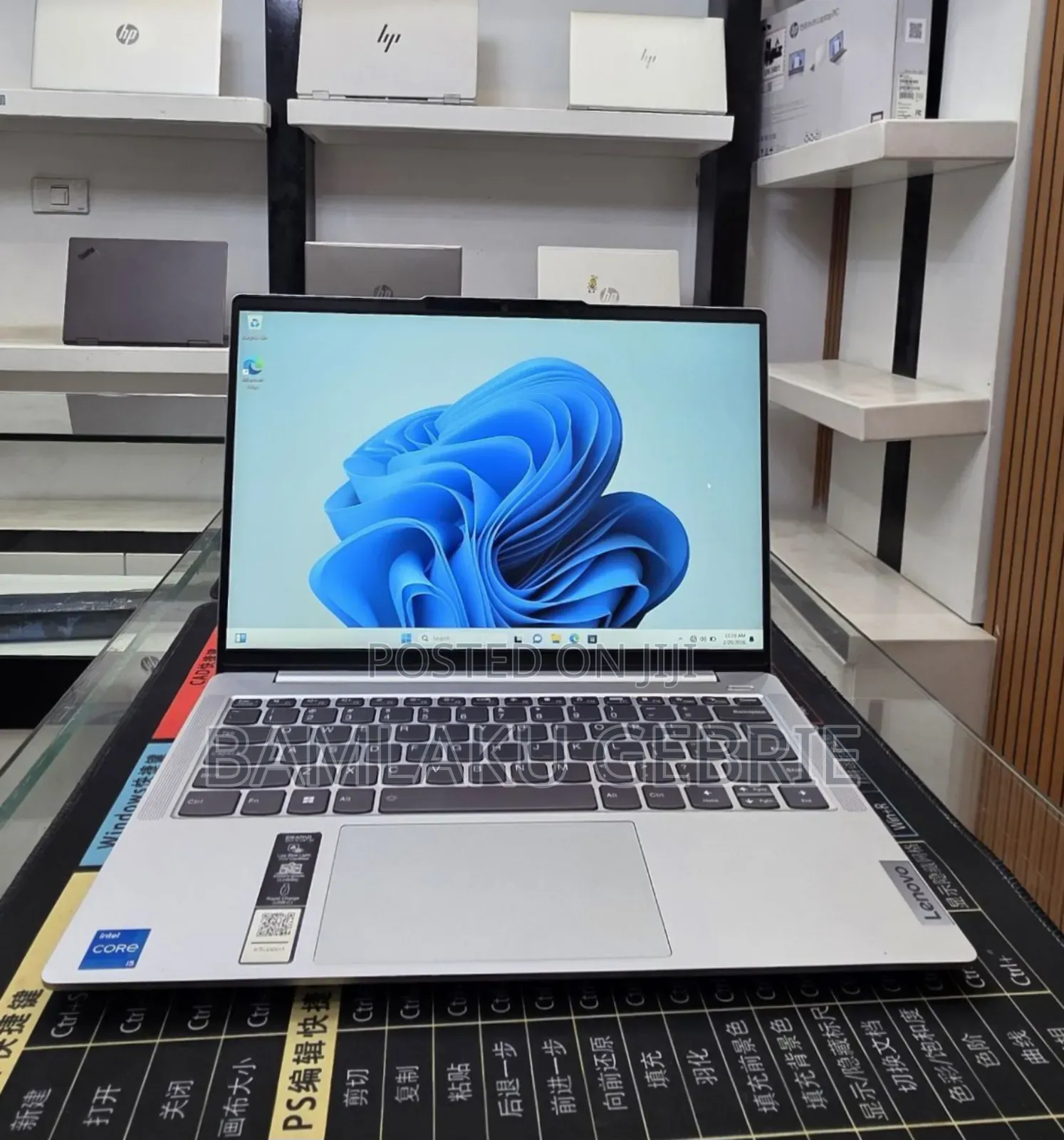 New Laptop Lenovo Ideapad 3 16GB Intel Core i5 SSD 512GB