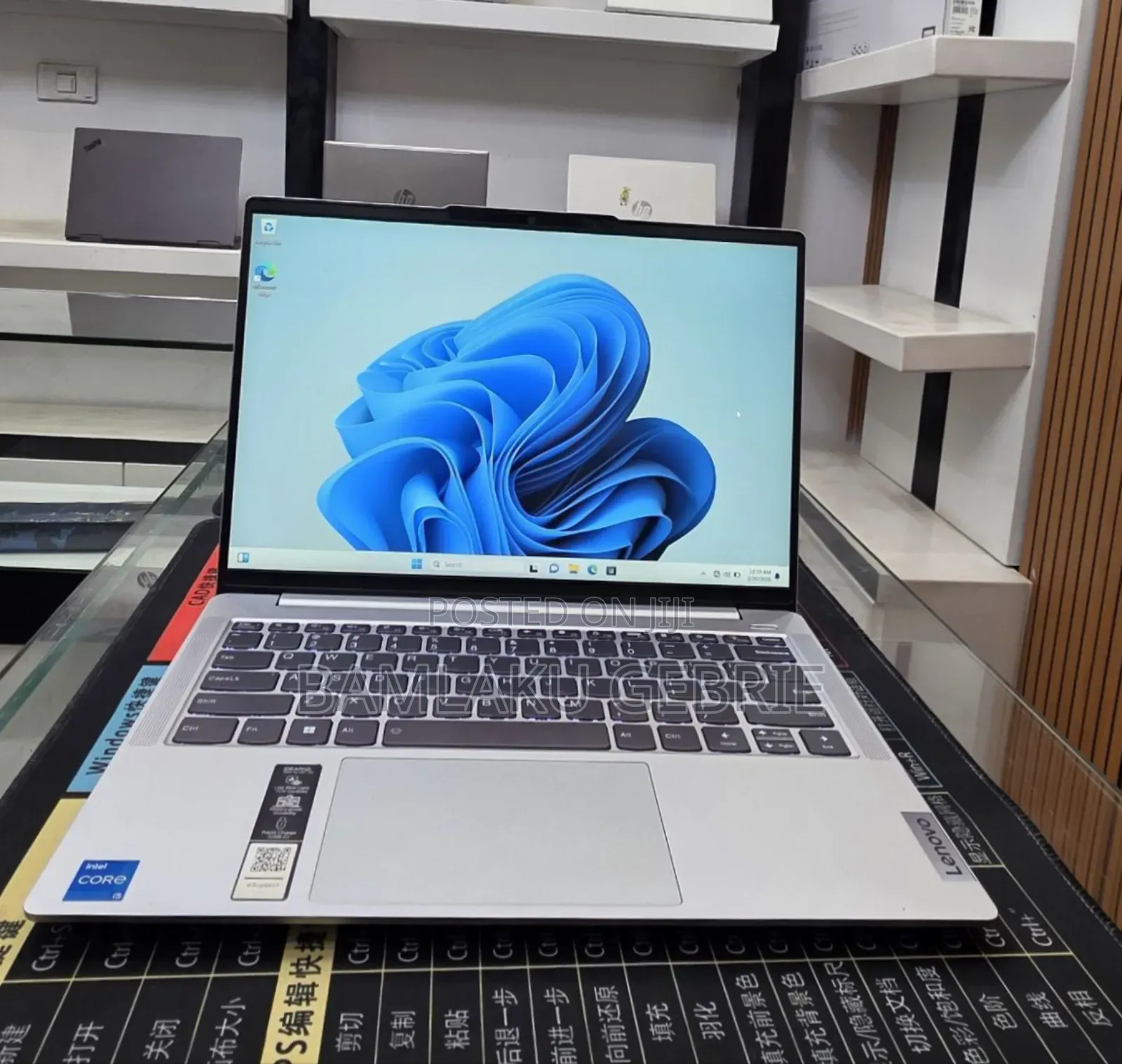 New Laptop Lenovo Ideapad 3 16GB Intel Core i5 SSD 512GB