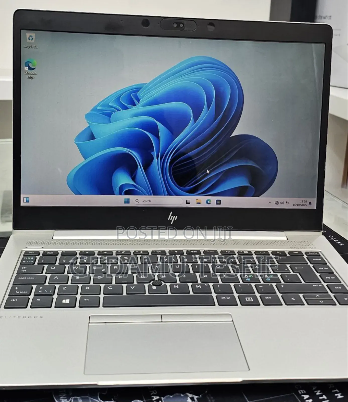 New Laptop HP EliteBook 840 G5 16GB Intel Core i5 SSD 256GB