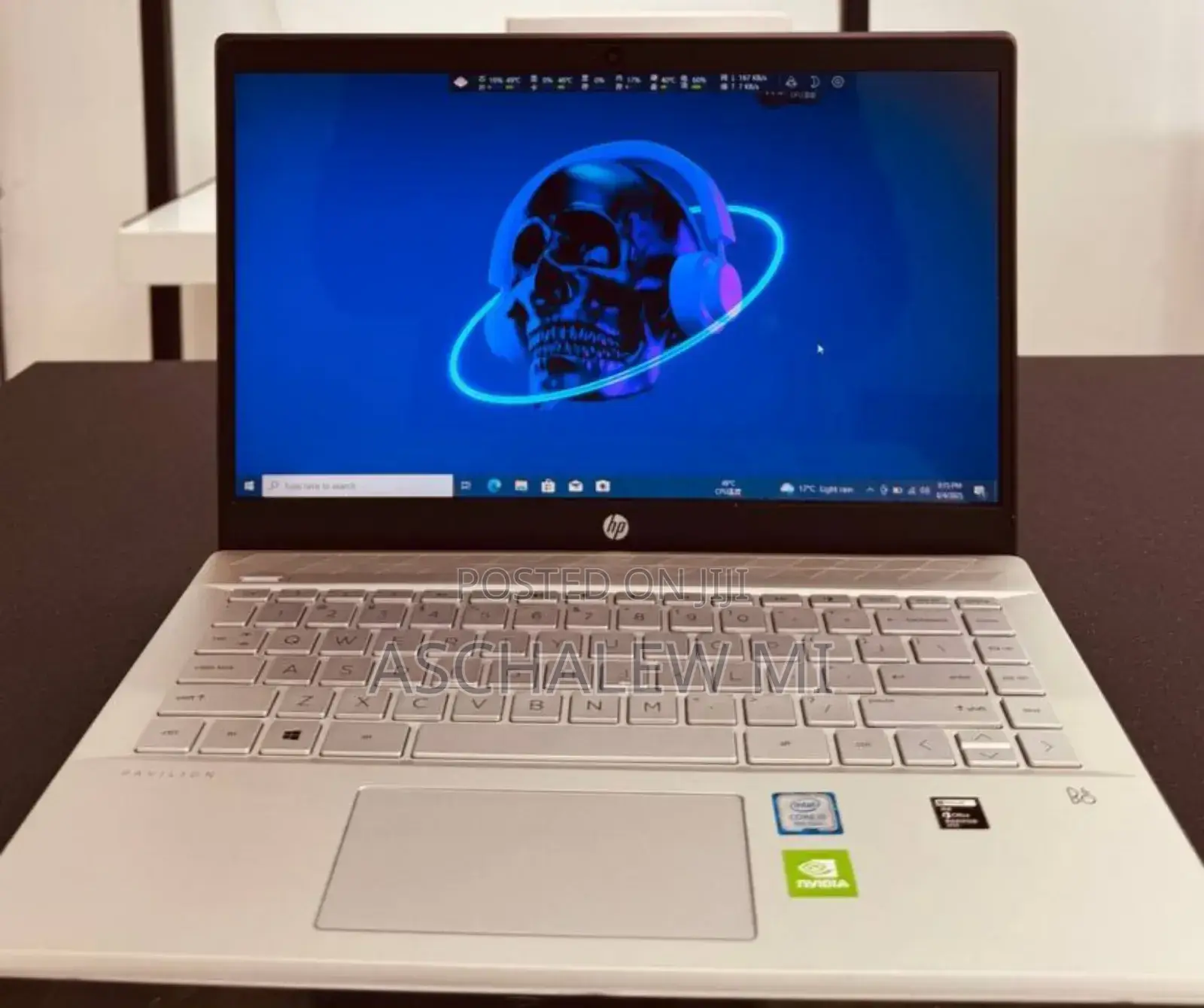 New Laptop HP Pavilion 14 8GB Intel Core i5 SSD 256GB
