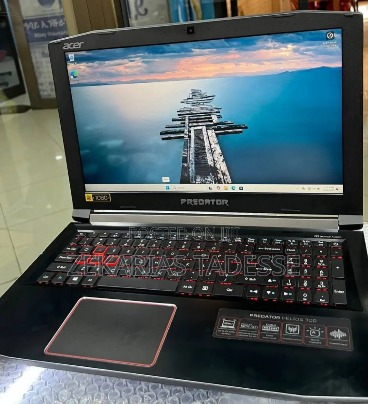 New Laptop Acer 8GB Intel Core i7 HDD+SSD 256GB