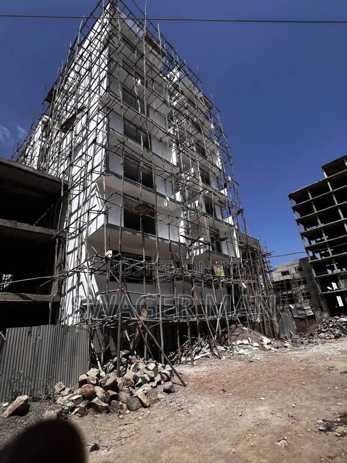 3bdrm Apartment In Ayat Noh, Yeka For Sale