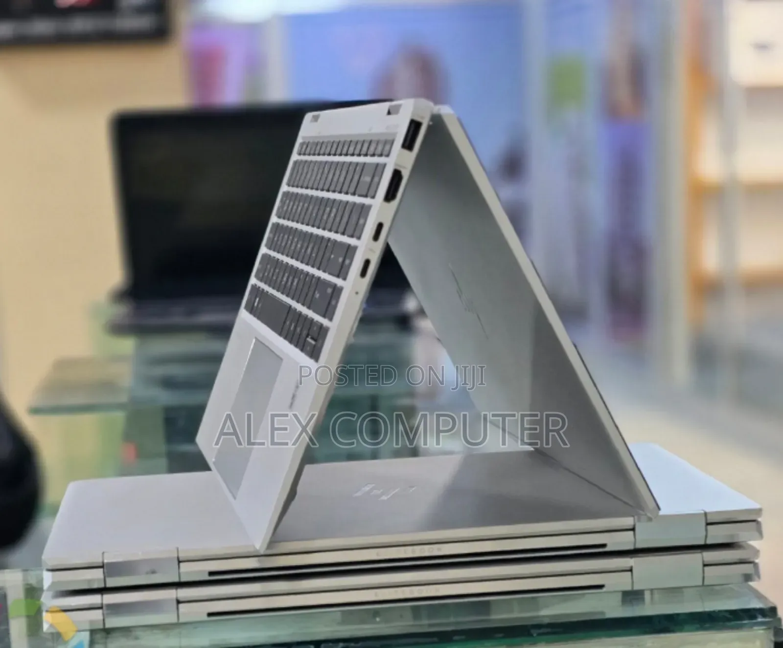 New Laptop HP EliteBook x360 1040 G7 16GB Intel Core i7 SSD 512GB