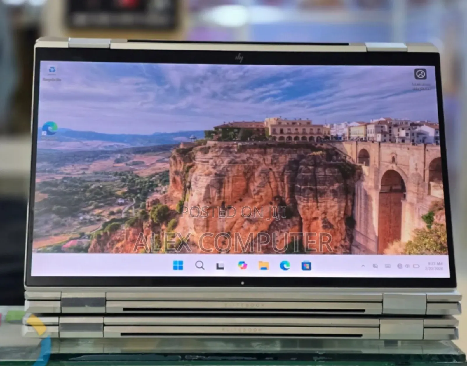 New Laptop HP EliteBook x360 1040 G7 16GB Intel Core i7 SSD 512GB
