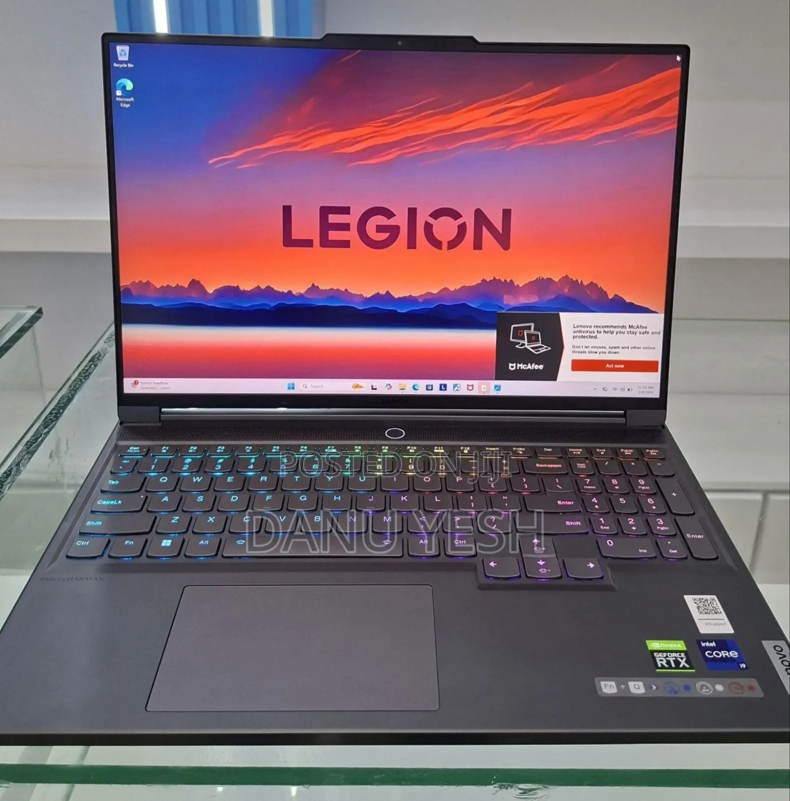New Laptop Lenovo 16GB Intel Core i9 SSD 1T
