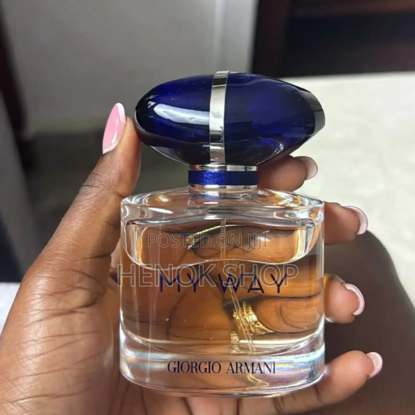Giorgio Armani Perfume (ሽቶ)