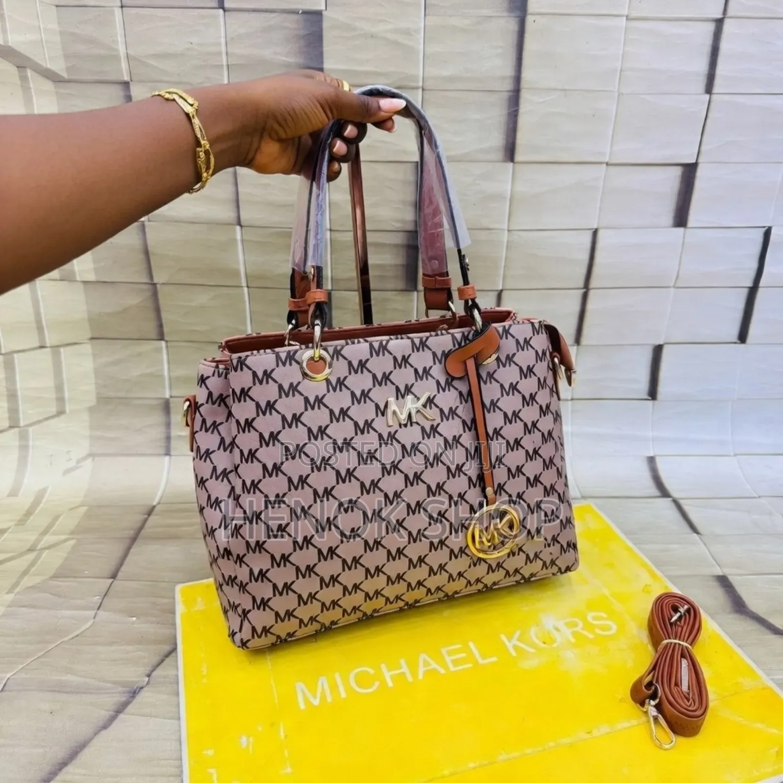 Michael Kors Mk