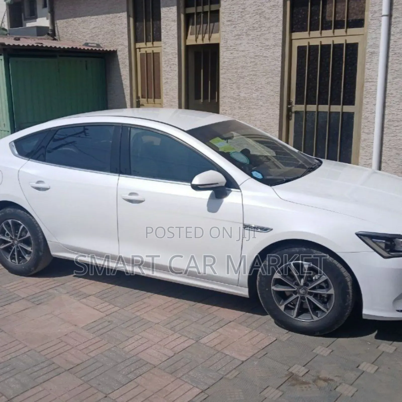 BYD Qin Plus DM-i 2024 White