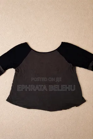 Women's Top
