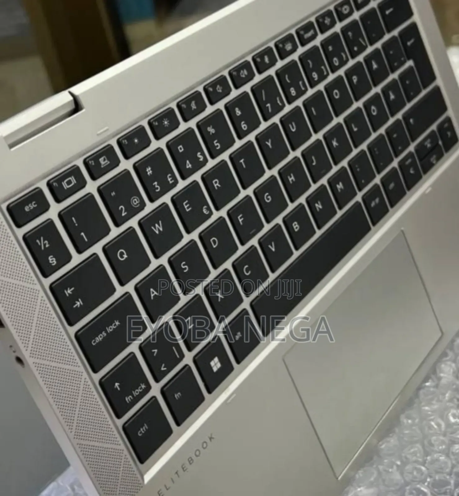 New Laptop HP EliteBook 830 G8 16GB Intel Core i7 SSD 512GB