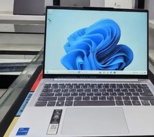 New Laptop Lenovo IdeaPad 520S 16GB Intel Core i5 SSD 512GB