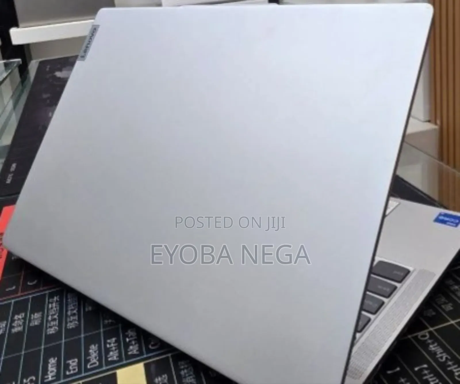 New Laptop Lenovo IdeaPad 520S 16GB Intel Core i5 SSD 512GB