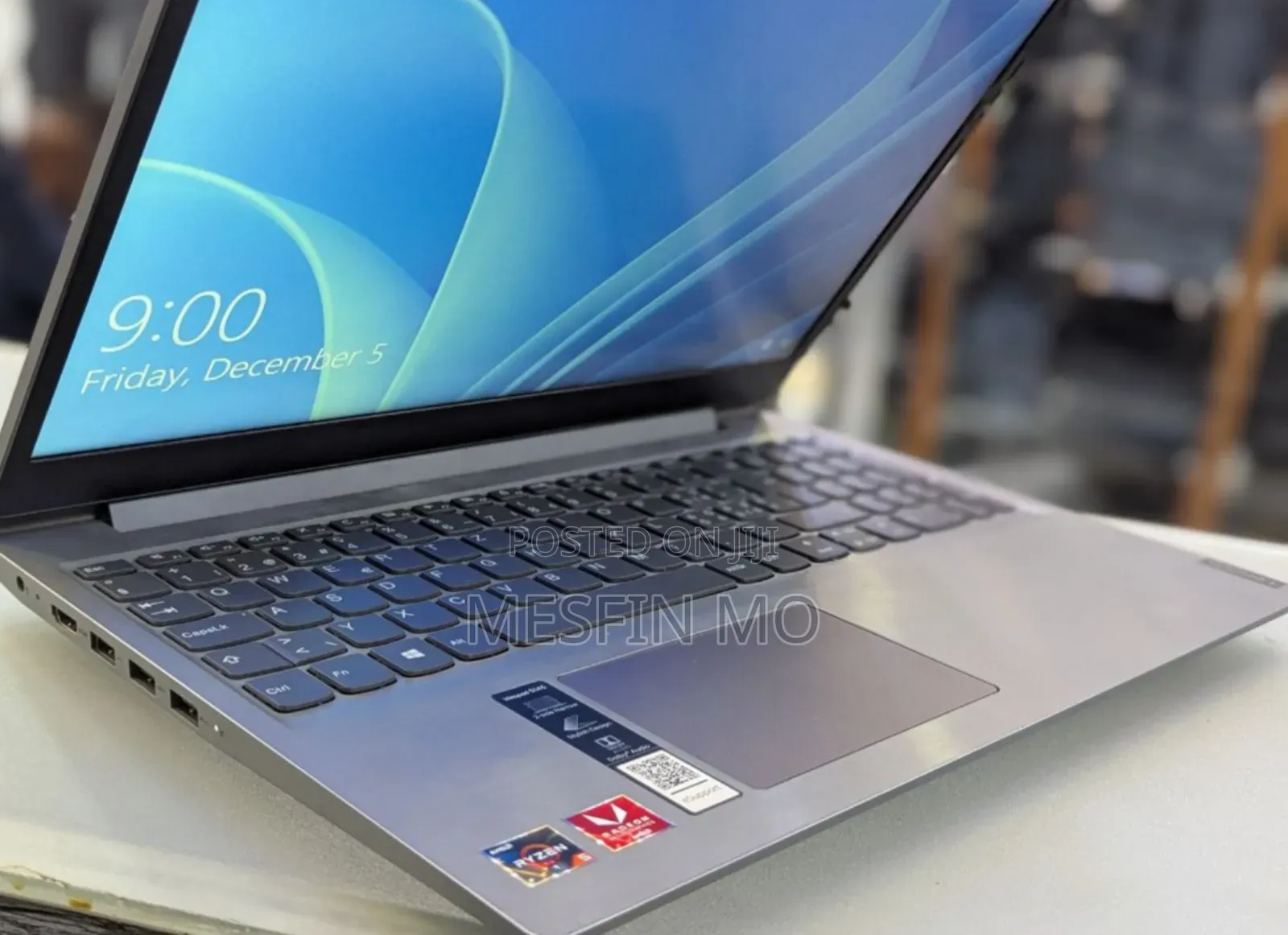 New Laptop Lenovo IdeaPad Flex 15 8GB AMD Ryzen 5 SSD 512GB