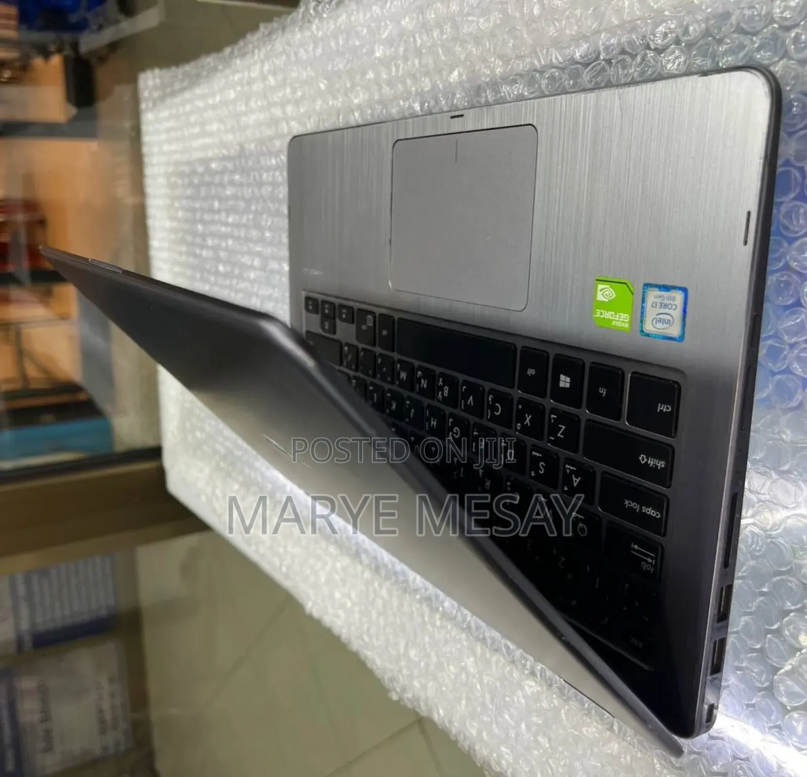 New Laptop Asus VivoBook Flip 14 TP401CA 8GB Intel Core i7 HDD 1T
