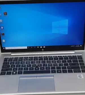 New Laptop HP EliteBook 830 G8 16GB Intel Core i5 SSD 512GB