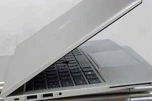 New Laptop HP EliteBook 830 G8 16GB Intel Core i5 SSD 512GB