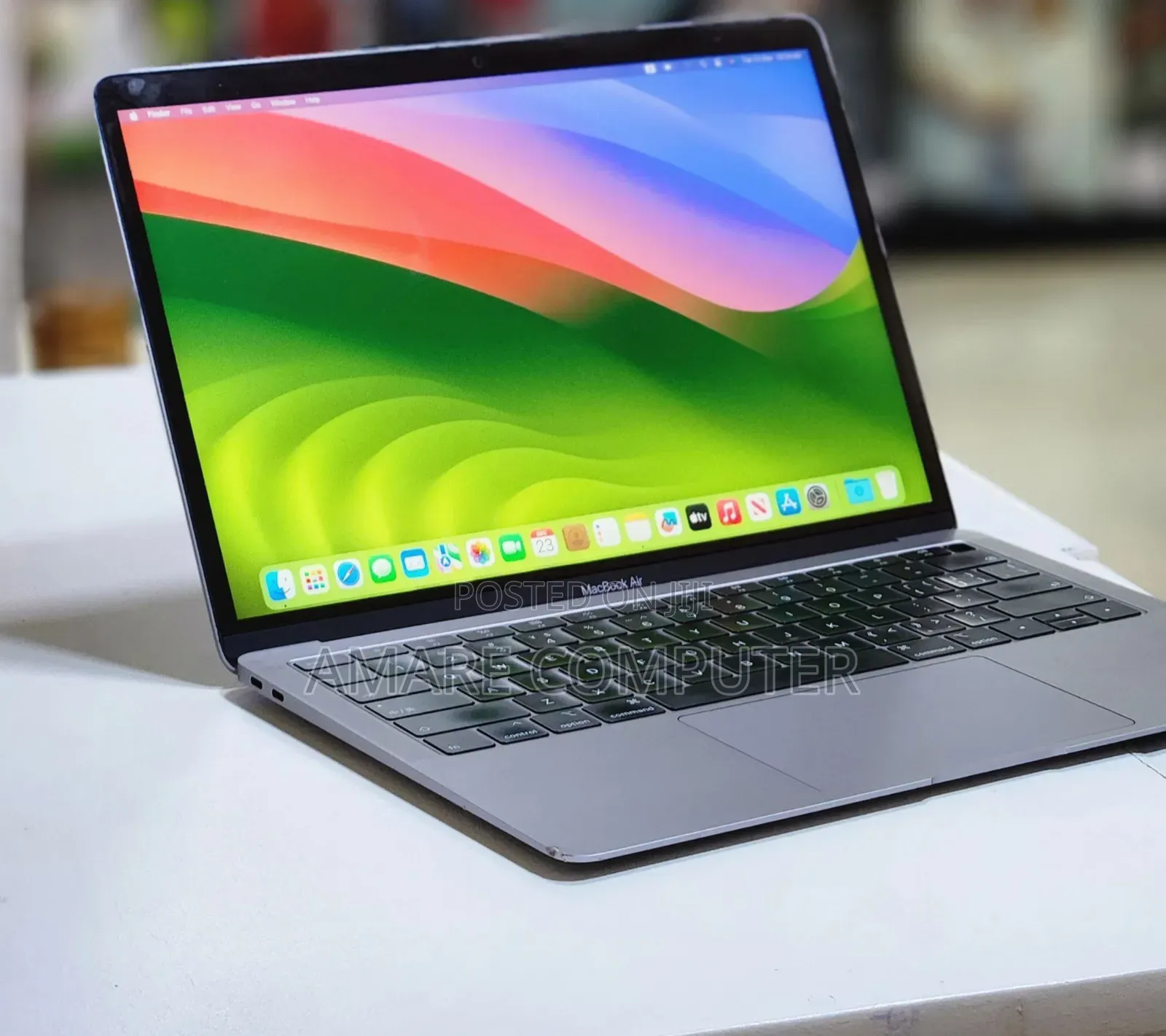 New Laptop Apple MacBook Pro 2019 32GB Intel Core i7 SSD 512GB