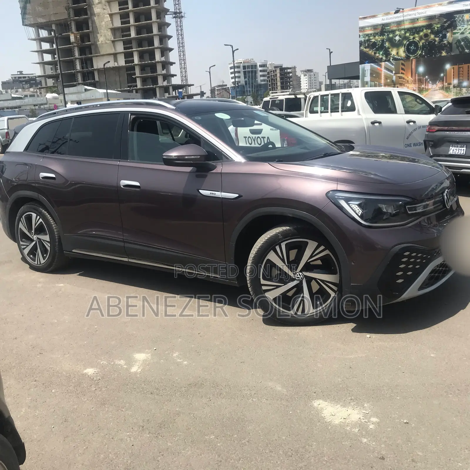 Volkswagen ID.6 2022 Burgundy