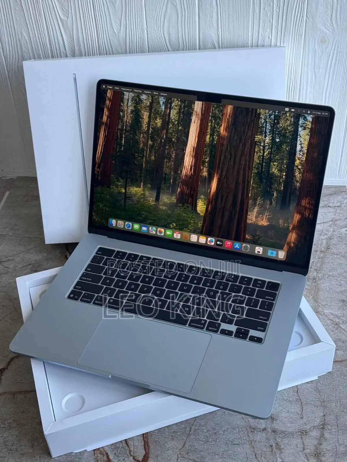 New Laptop Apple MacBook Air 2025 M4 13-inch 16GB Apple M4 SSD 256GB