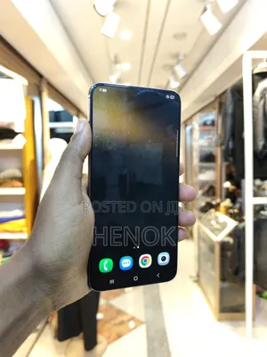 Samsung Galaxy S22+ 5G 256 GB Black